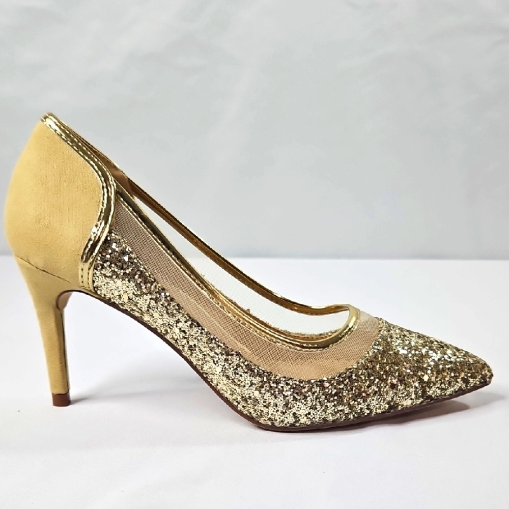 Journee Collection Womens Kai Gold Heels Size 6 NWT